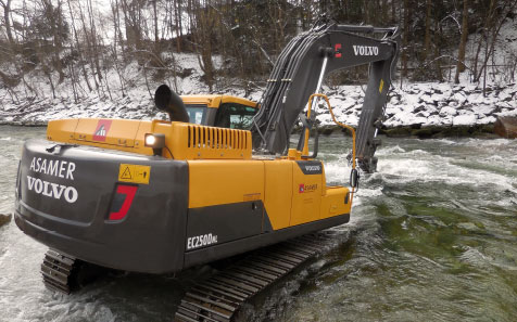 FISCHAUFSTIEG IN DER ALM